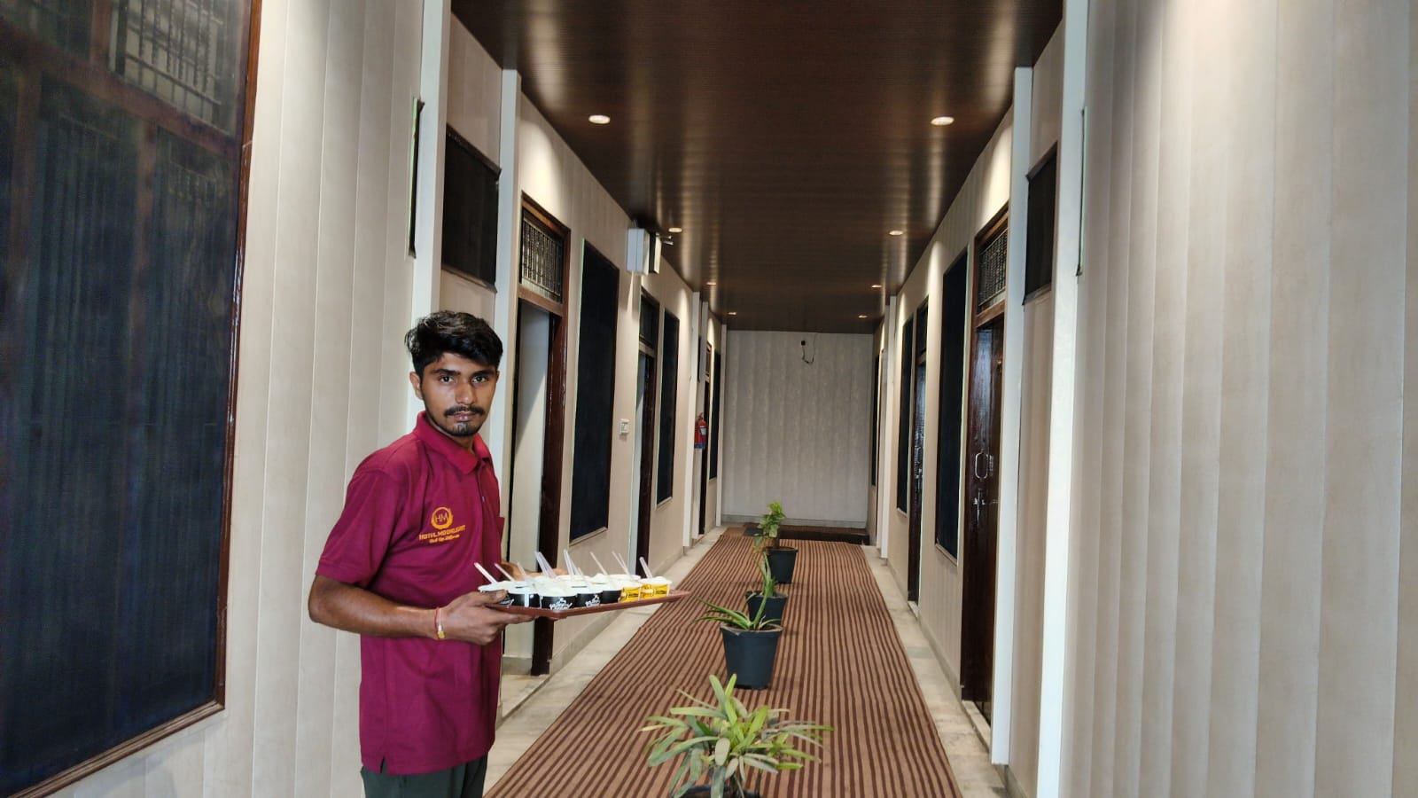 Friendly Hotel Staff at Moon Light Home Stay Meerut